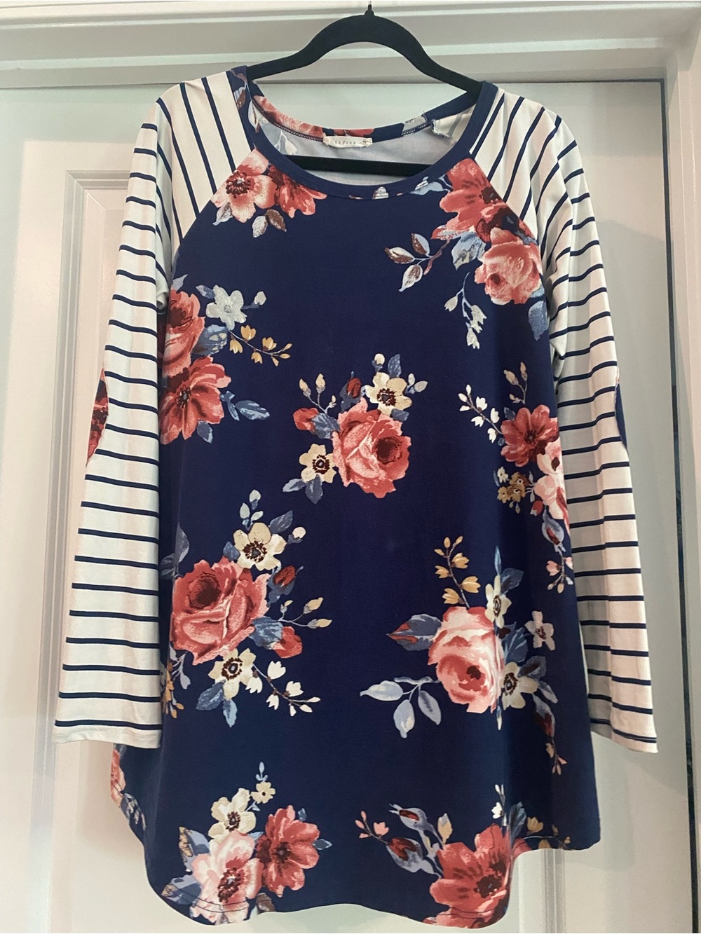 Reborn J floral top